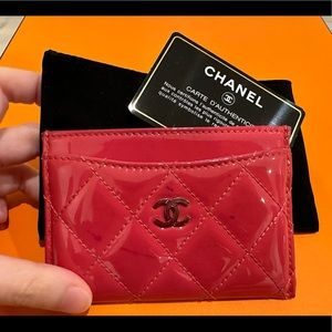 Chanel credit card holder (pink)